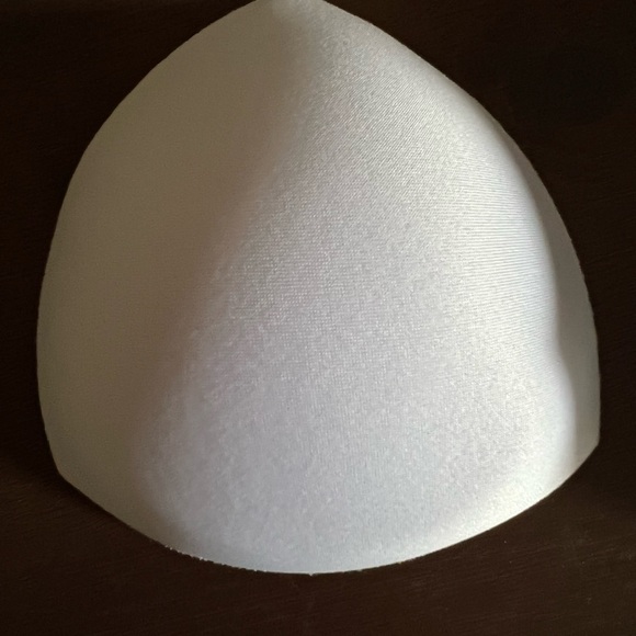 Insert Pads / Bra Pads lightly foamed - Cup Size A - B - Picture 3 of 3